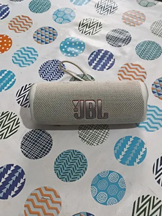 Altavoz JBL Beige y Multicolor