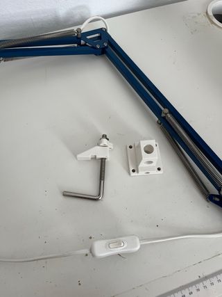 Lámpara Escritorio Azul Metálica Ajustable