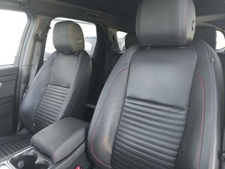 Land-Rover Discovery Sport 2.0D TD4 MHEV R-Dynamic S AWD Auto 120 kW (163 CV)