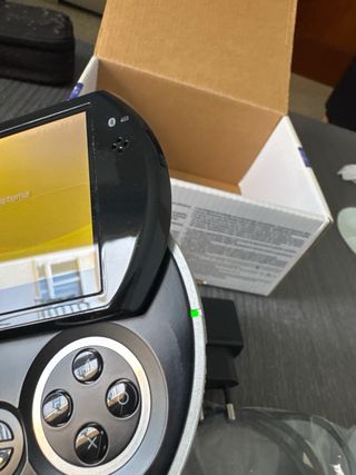 Sony PSP Go 16GB Negra