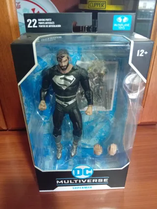 Action Figure Superman DC Multiverse