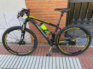 Bicicleta Merida 800 Negra y Amarilla