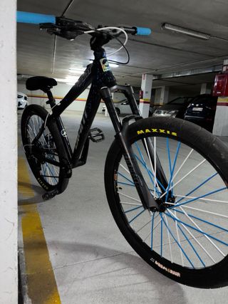 Bicicleta para wheelies