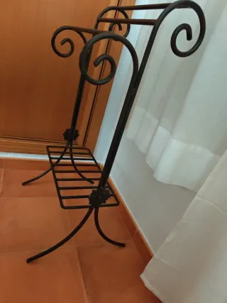 Toallero de hierro forjado