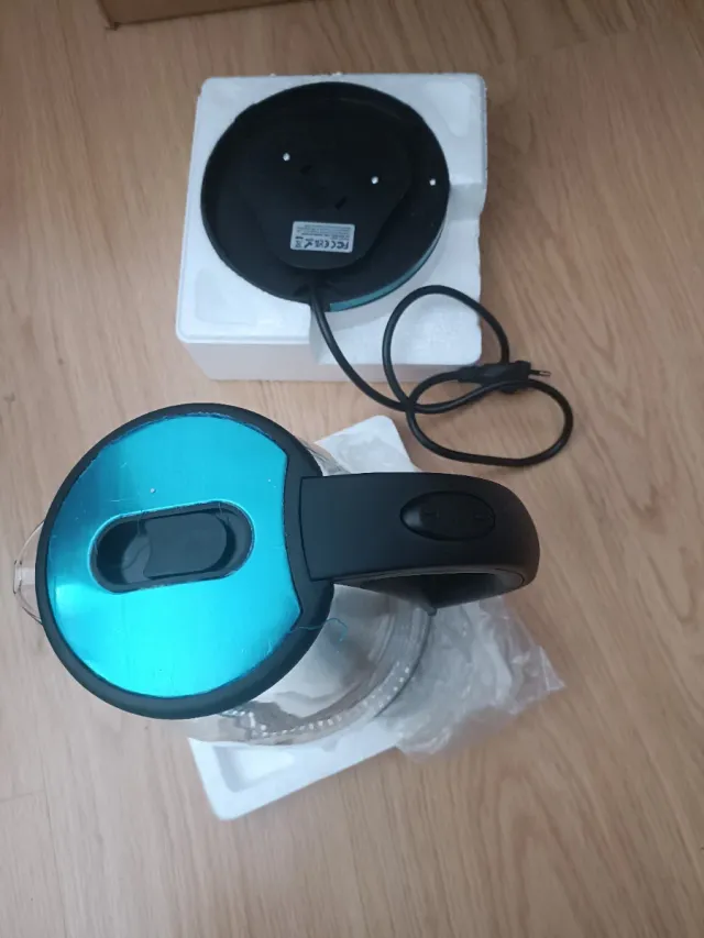 Hervidor de agua eléctrico 2L