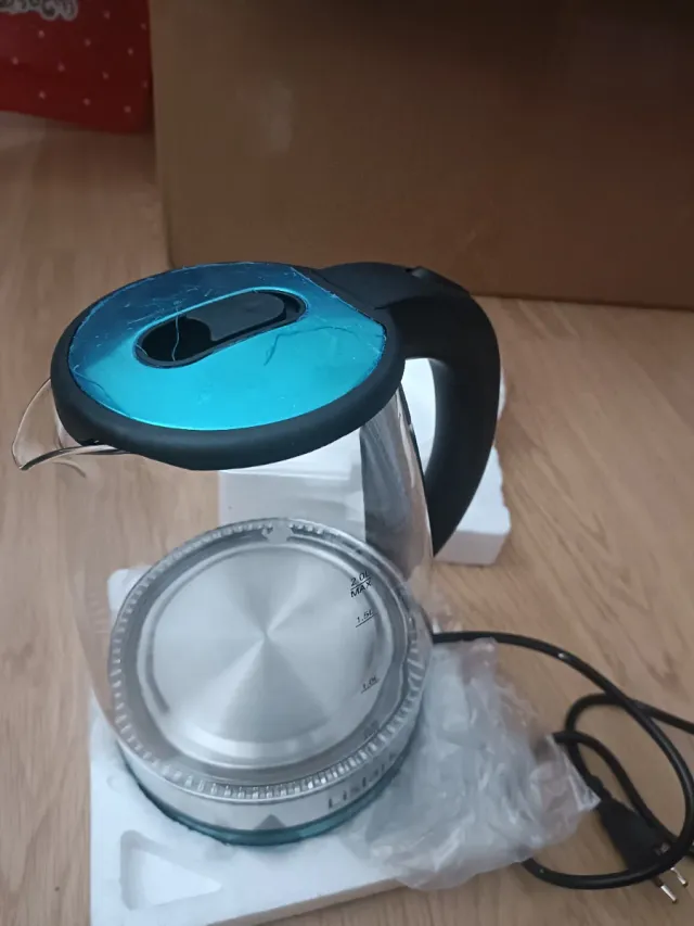 Hervidor de agua eléctrico 2L