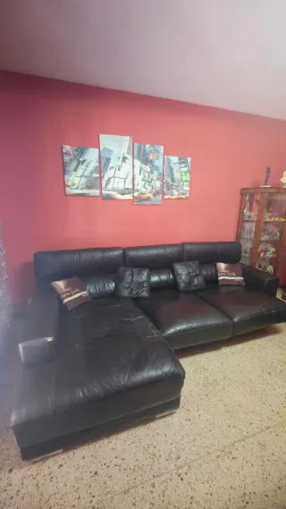 Sofá de cuero negro seccional