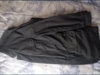 Chaqueta verde militar entretiempo Talla L de zara