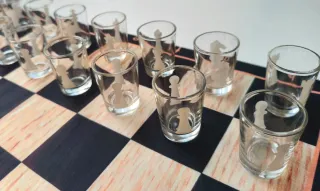 Set Scacchi con Bicchieri in Cristallo