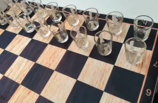 Set Scacchi con Bicchieri in Cristallo