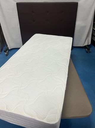 Base Tapizada y Colchón Visco 90x190
