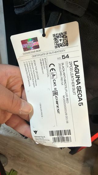 Mono Dainese Laguna Seca 5 Talla 52