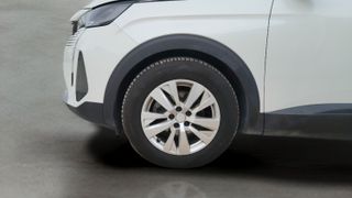 Peugeot 3008 PureTech 130 S&S Active Pack EAT8 96 kW (130 CV)