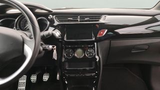 DS DS3 PureTech 110 Desire 81 kW (110 CV)