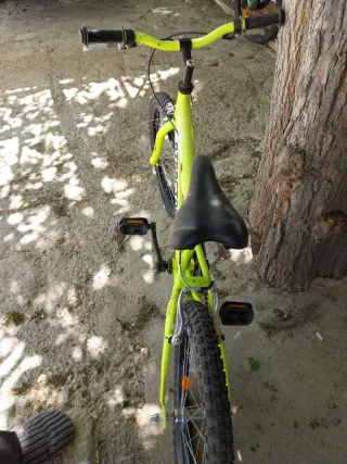 Bicicleta infantil ATRACTOR color verde