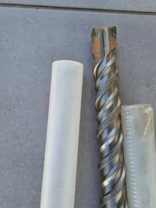 Broca DeWalt SDS-Max 40x570 cm 4 cortes