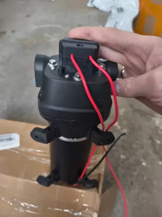 Bomba de agua 12V Profesional FL-40