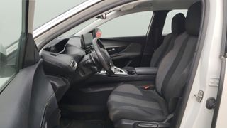 Peugeot 3008 PureTech 130 S&S Active Pack EAT8 96 kW (130 CV)