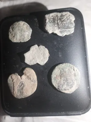 Lote monedas romanas o íberas medievo