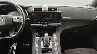 DS DS7 Crossback BlueHDi 130 DE Performance Line AT 96 kW (130 CV)