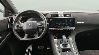DS DS7 Crossback BlueHDi 130 DE Performance Line AT 96 kW (130 CV)