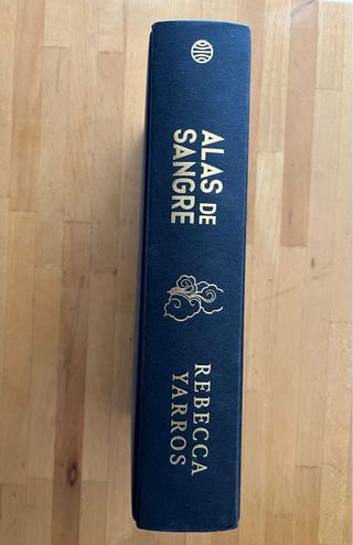 Alas de sangre (Empíreo 1)