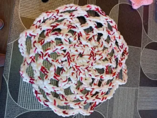 Salvamanteles redondo crochet distintos colores