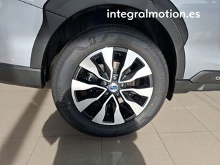 Subaru Outback 2.5i Touring CVT Lineartronic AWD