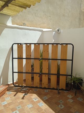 Somier 135x180cm Metal y Madera