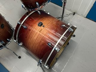 Batería Mapex Armory Redwood Burst
