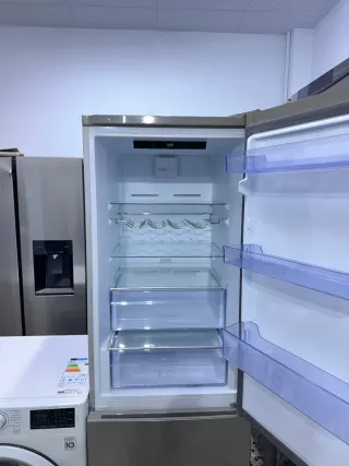 Lavadora LG y Nevera Beko con Garantia