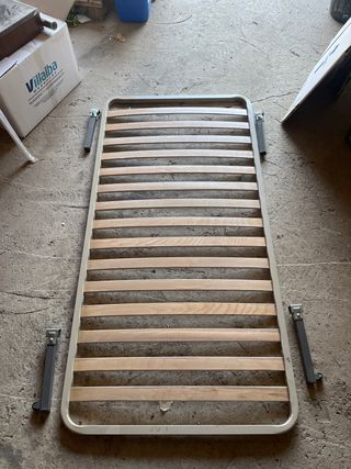Somier metálico con lamas de madera