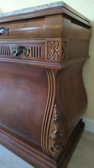 Bufet Cerezo Macizo con Mármol