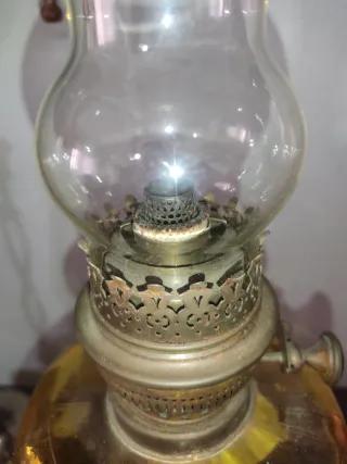 Antigua lámpara de aceite  de calamina Simelex71cm