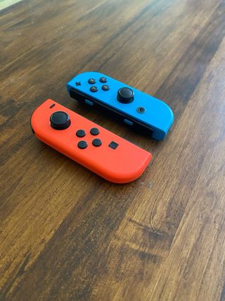Controller Nintendo Switch Rosso e Blu
