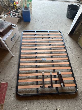 Somier de láminas metálico y madera