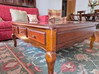 Mesa de centro madera clásica con cajones