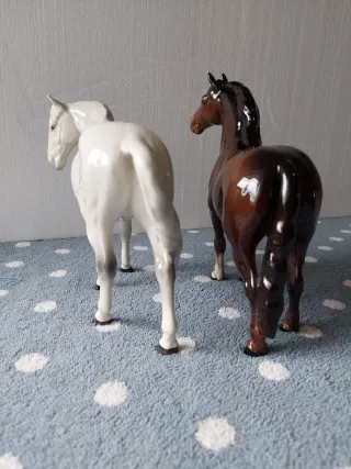 Beswick caballos porcelana