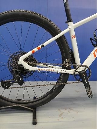 Megamo Natural 29"