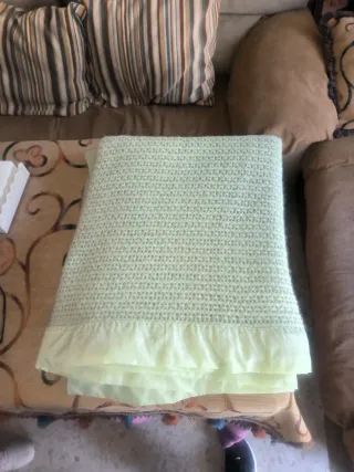 Manta de lana virgen inglesa