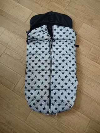 Saco para silla de bebé con estrellas