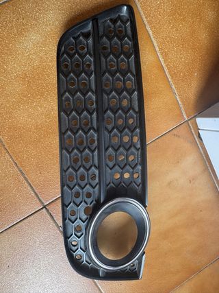 Rejillas antiniebla con aro cromado