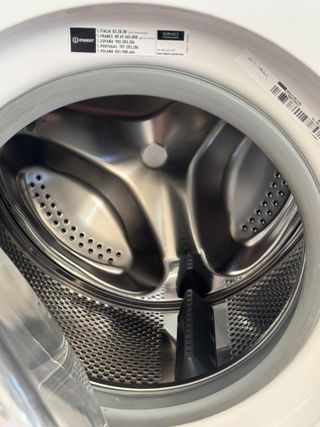 LAVADORA INDESIT DE 9 KILOS A+++