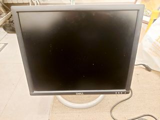 Monitor Dell Ultrasharp 1901FP 19 TFT USB
