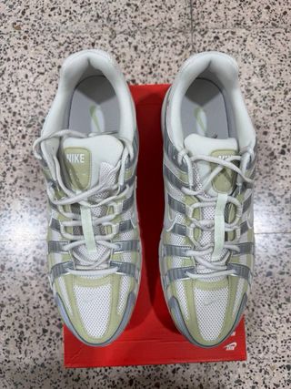 Nike P-6000 Verde y Plata