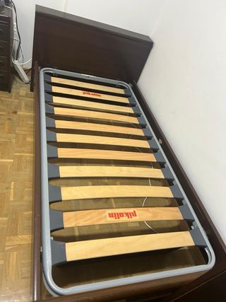 2 Camas 90x180  con somier y colchones con forro