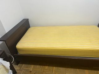 2 Camas 90x180  con somier y colchones con forro