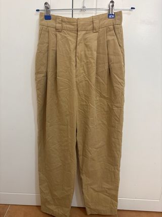 Pantalón de vestir beige