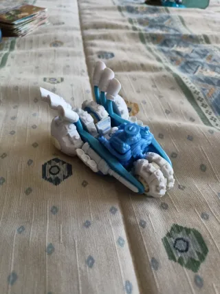 Skylanders Superchargers Power Blue Gold Rusher