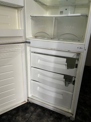 Nevera blanca No Frost